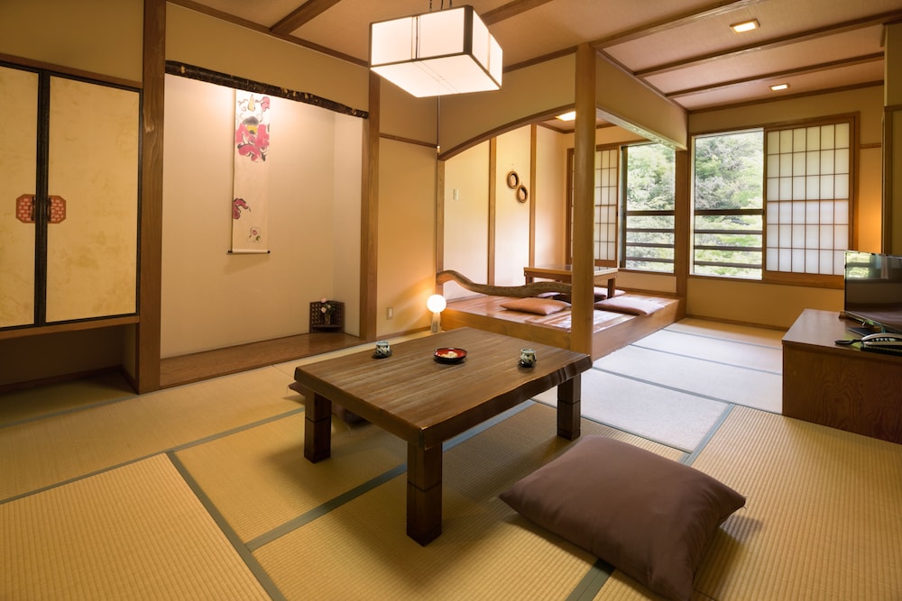 黒川温泉 やまびこ旅館 熊本