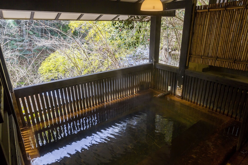 旅館湯本荘 熊本