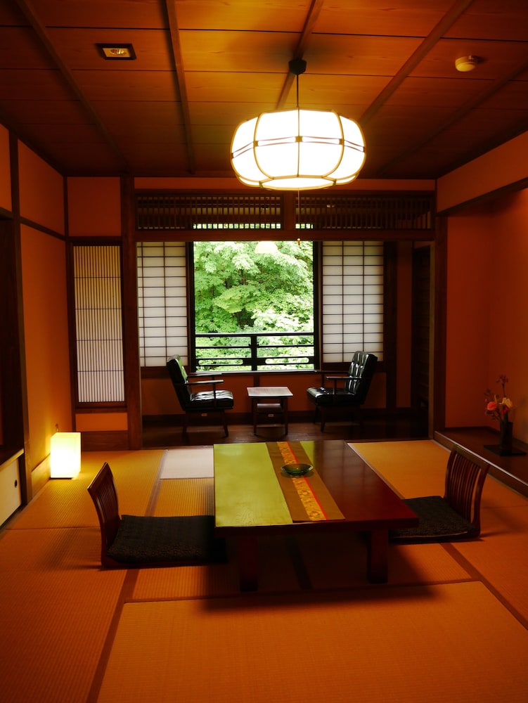 旅館湯本荘 熊本