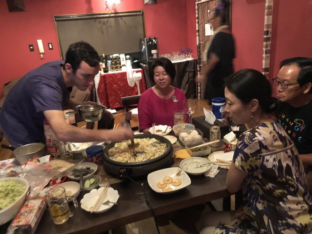 ハッピークローゼット & ワサモンホステル 熊本