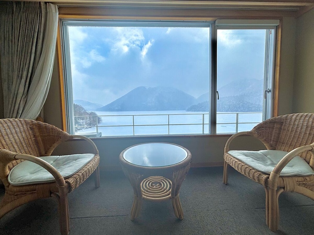 然別湖畔温泉ホテル 風水 帯広