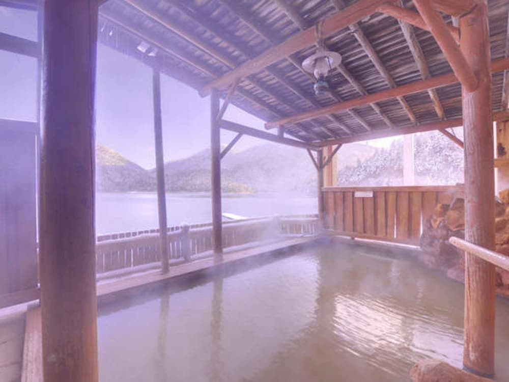 然別湖畔温泉ホテル 風水 帯広