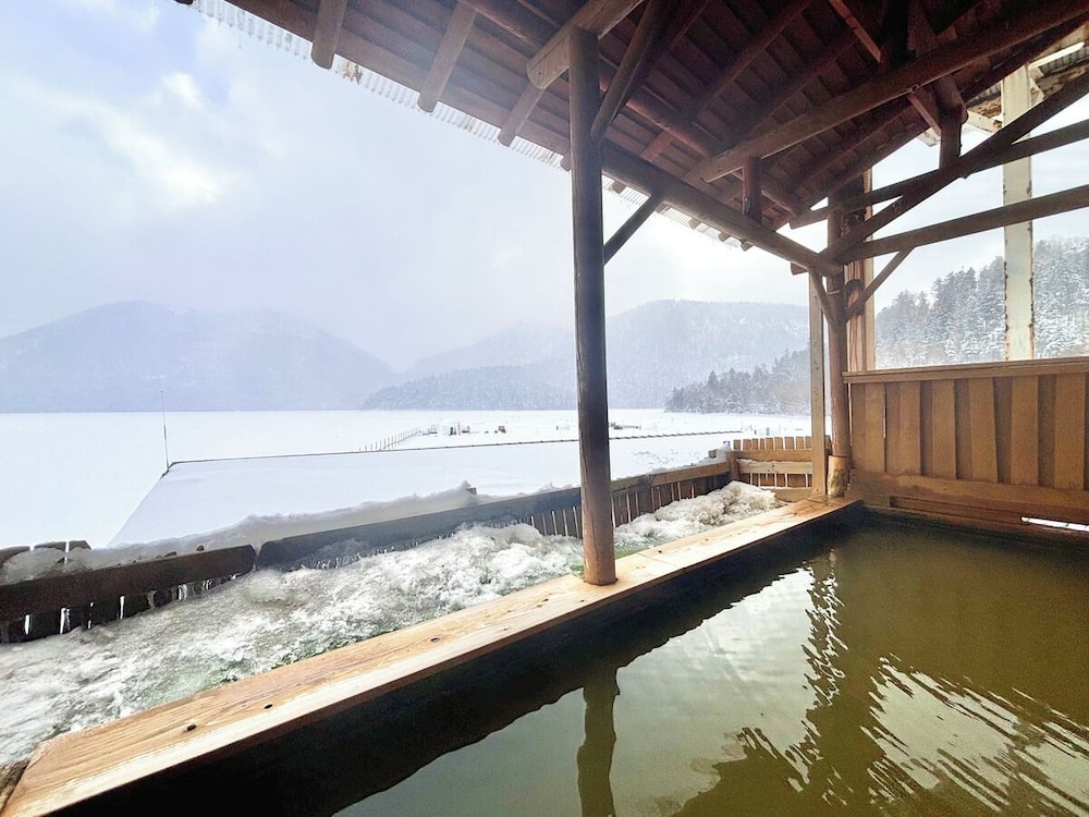 然別湖畔温泉ホテル 風水 帯広