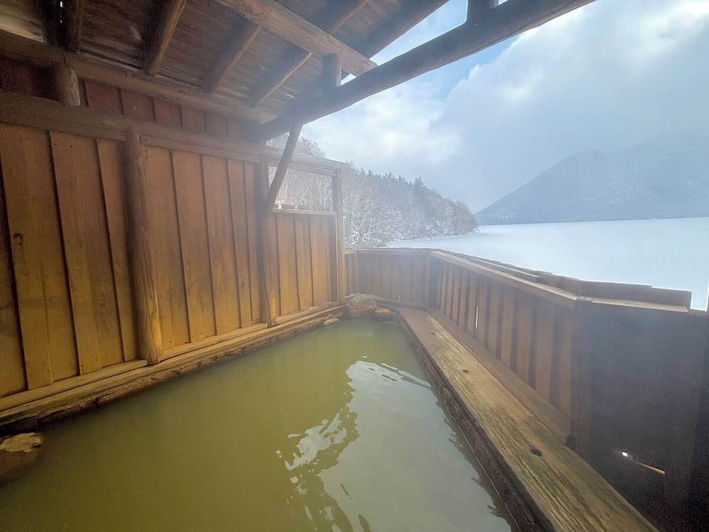 然別湖畔温泉ホテル 風水 帯広