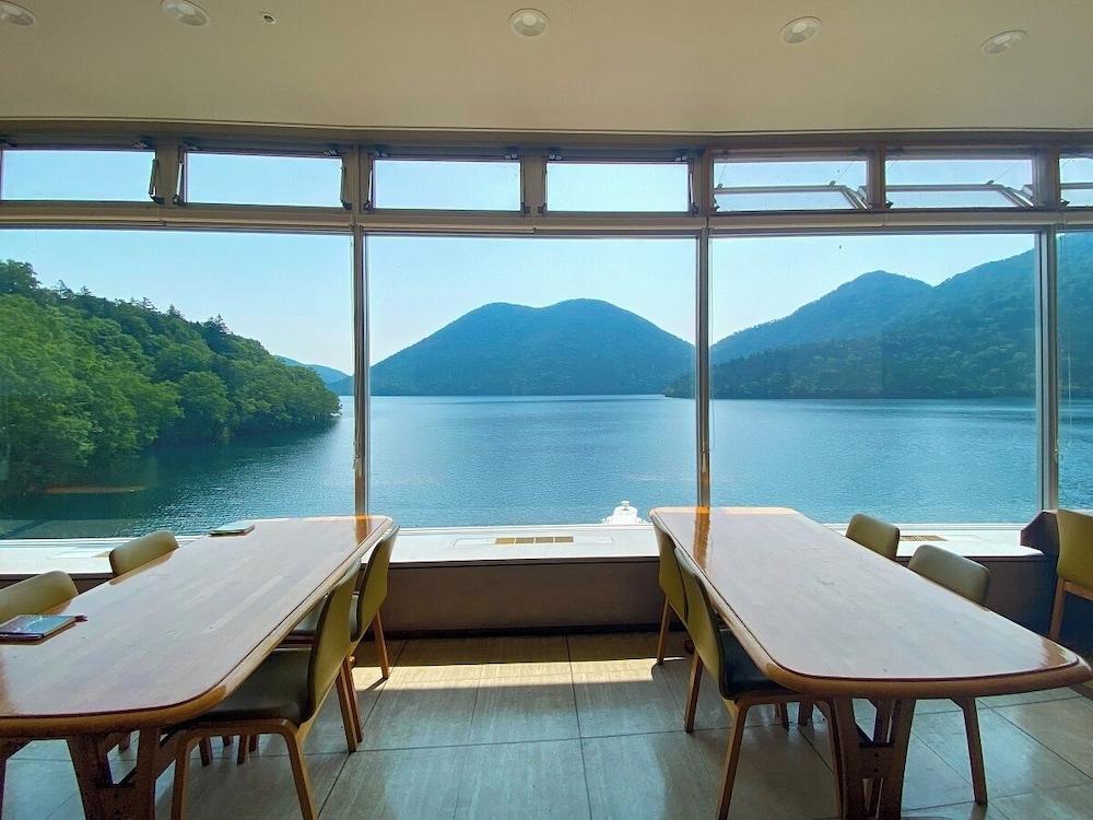 然別湖畔温泉ホテル 風水 帯広