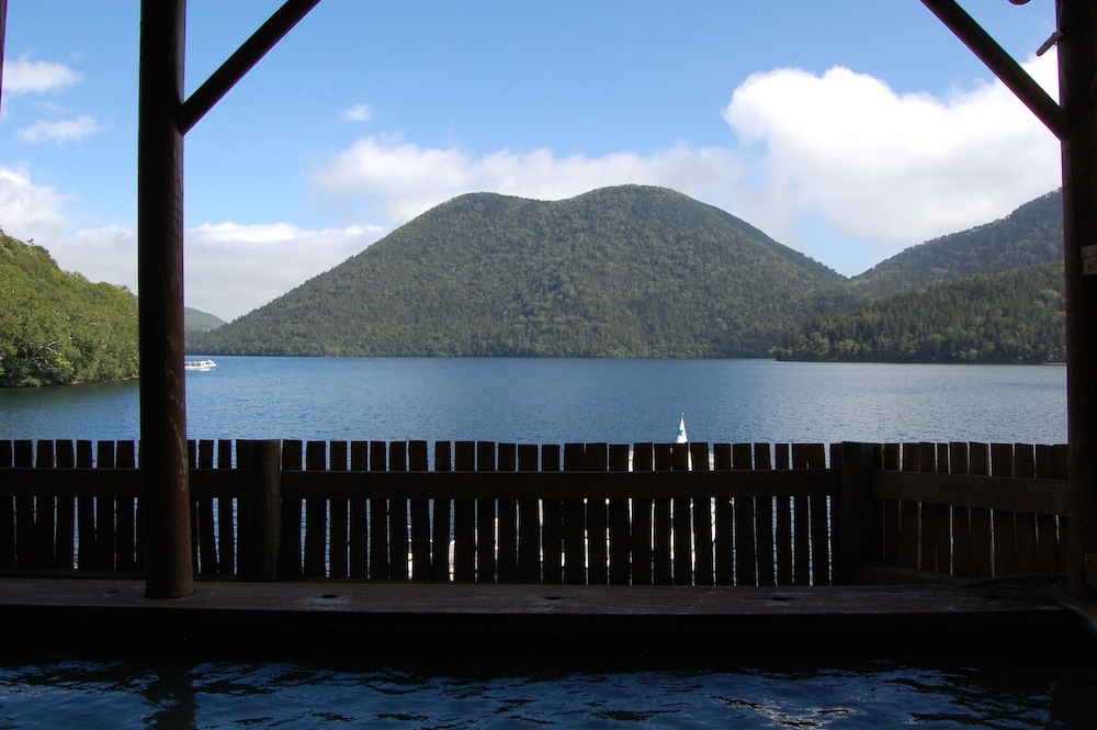 然別湖畔温泉ホテル 風水 帯広