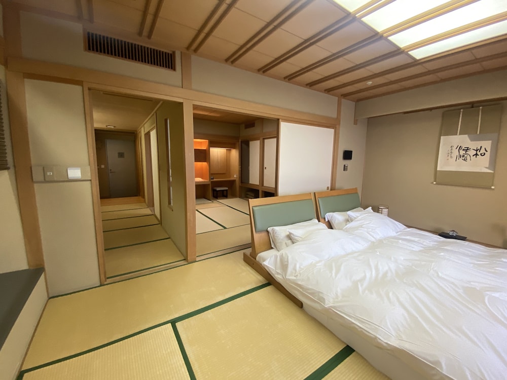 割烹旅館 若松 函館