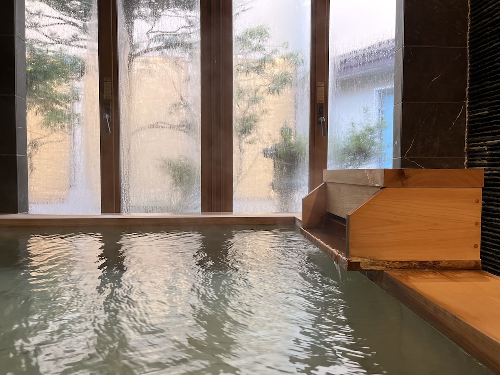 割烹旅館 若松 函館