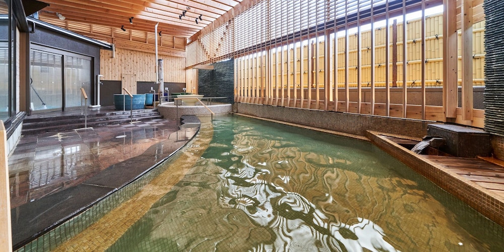函館 湯の川温泉 ホテル万惣 函館