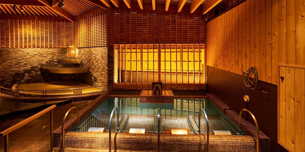 函館 湯の川温泉 ホテル万惣 函館