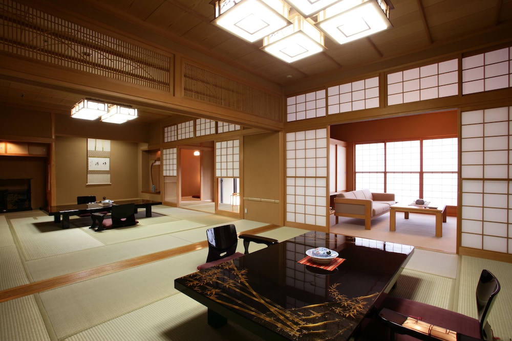TABIST 竹葉新葉亭 函館