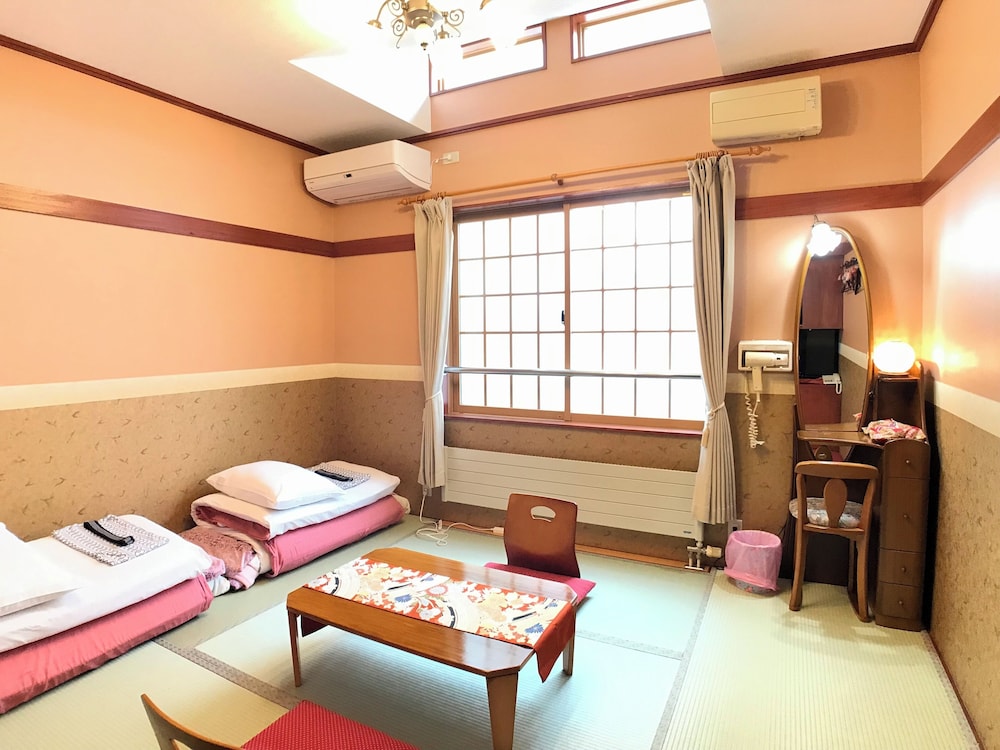 ペンション パピィーテール 函館