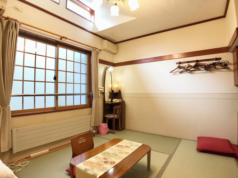 ペンション パピィーテール 函館