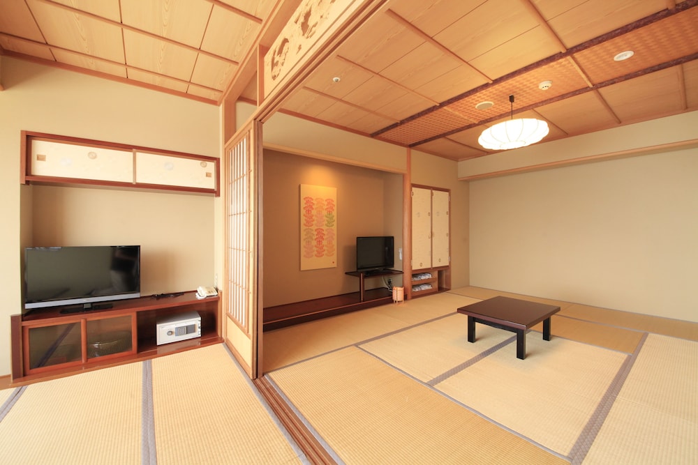 平成館 しおさい亭 花月 函館
