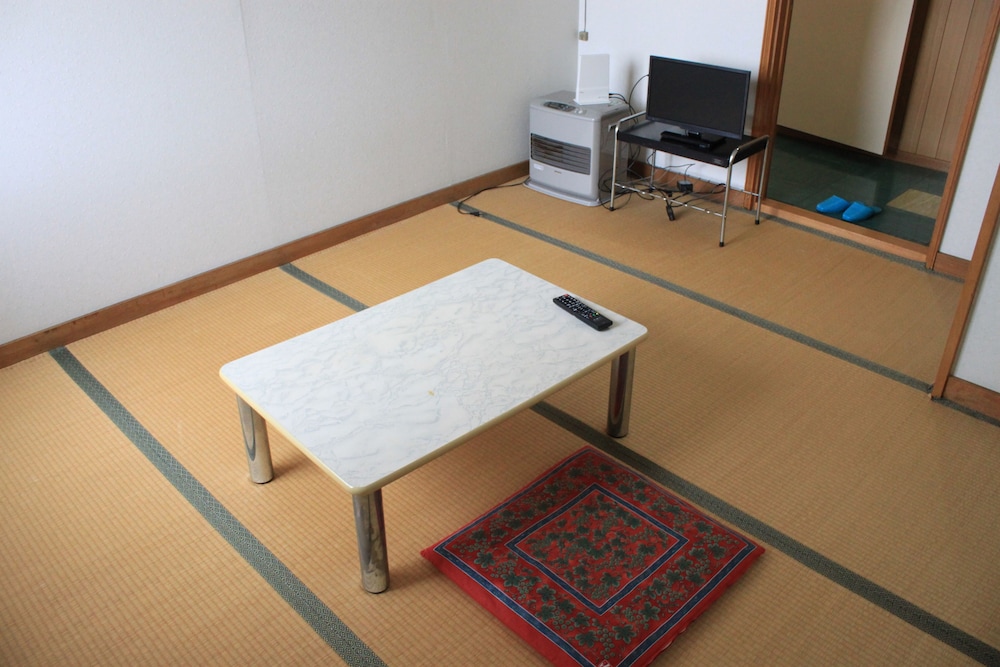 シェアハウスみやび 函館