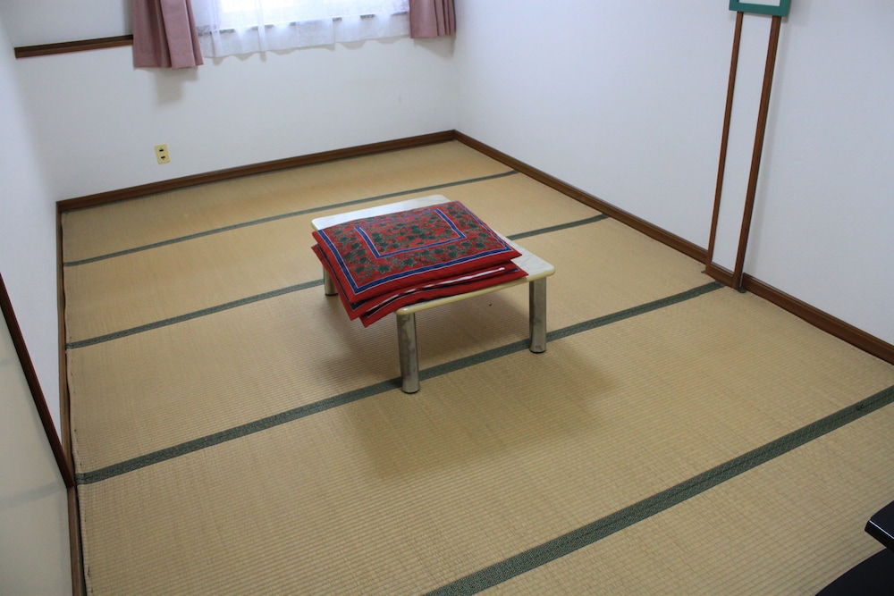 シェアハウスみやび 函館