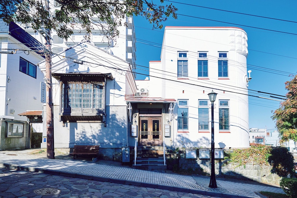 SMALL TOWN HOTEL HAKODATE 函館
