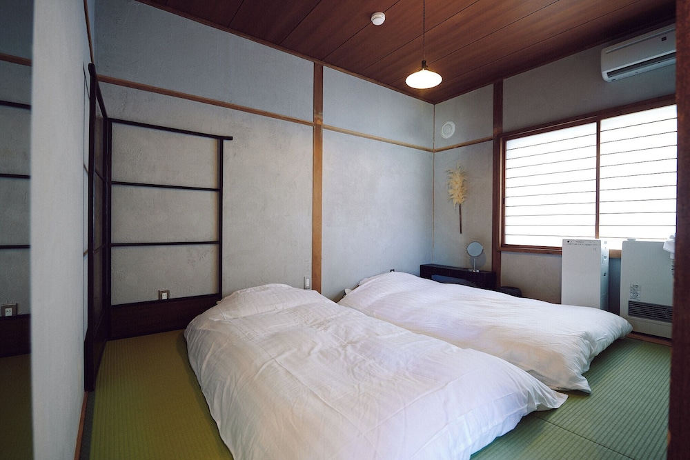 SMALL TOWN HOTEL HAKODATE 函館