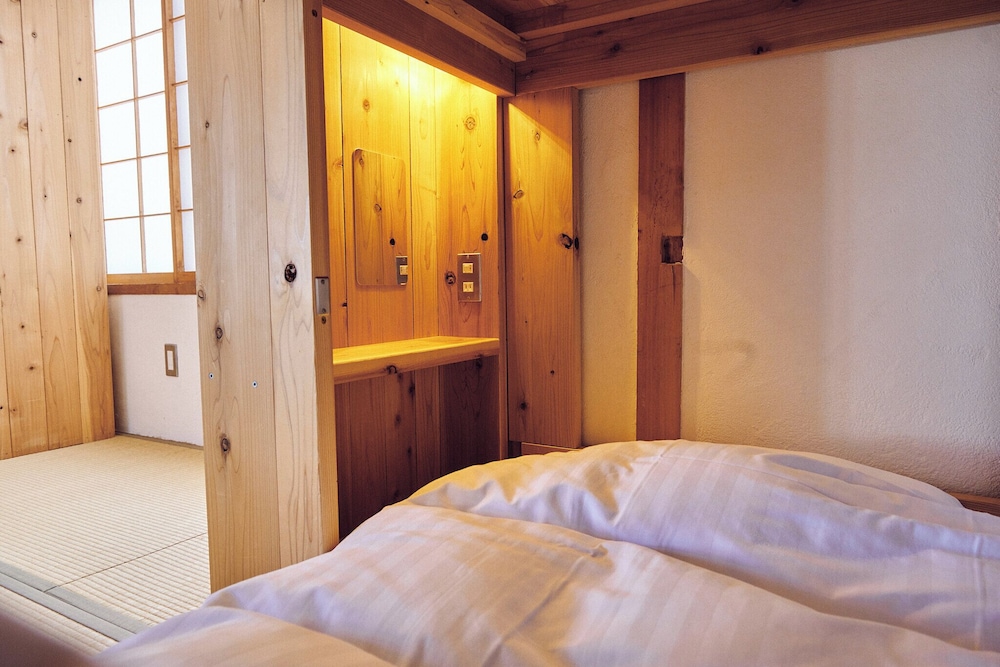 SMALL TOWN HOTEL HAKODATE 函館