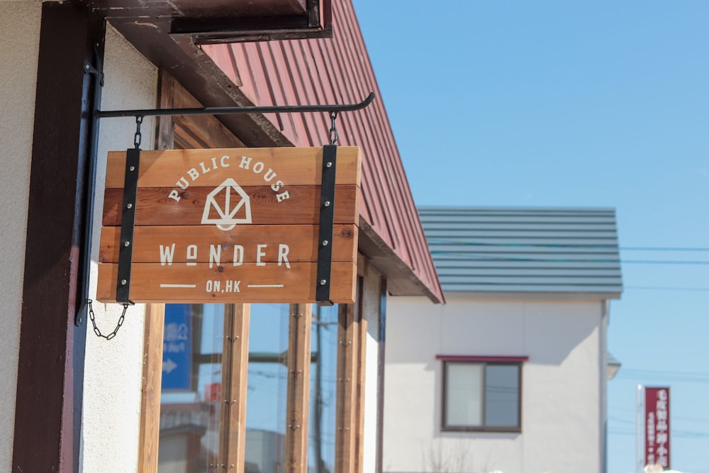 HOSTEL WONDER 函館