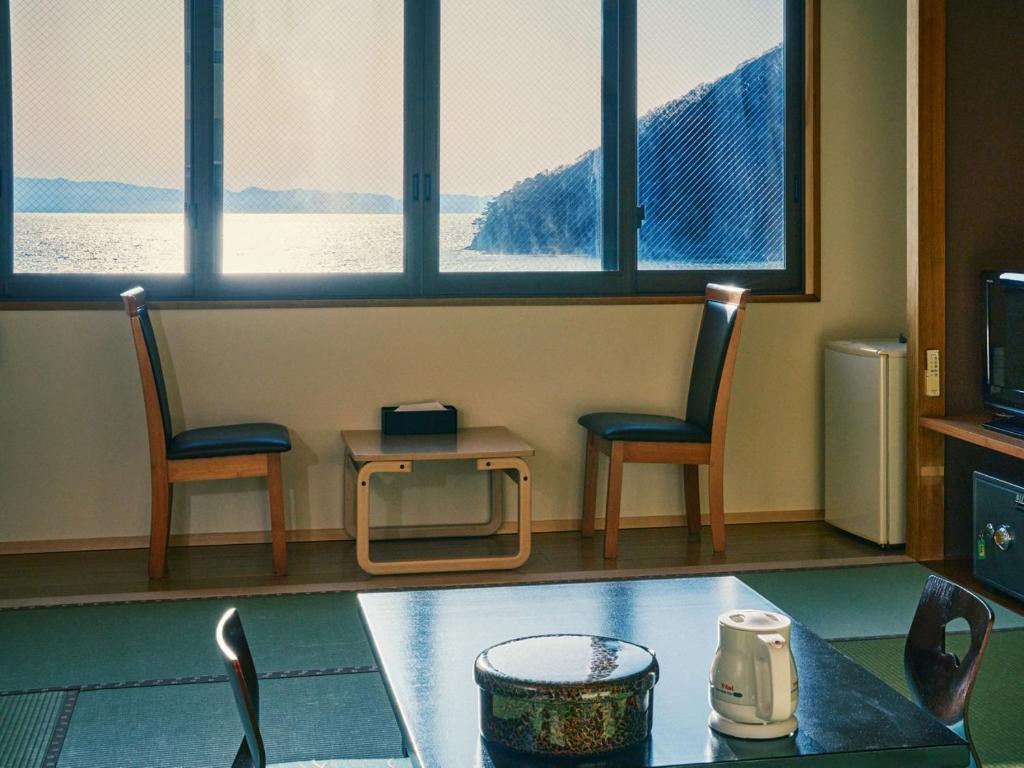 ホテル秋田屋 夕陽と陸奥湾を望む展望温泉 青森