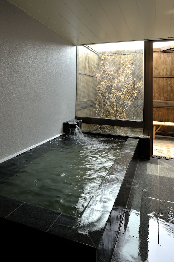 宿屋つばき 青森