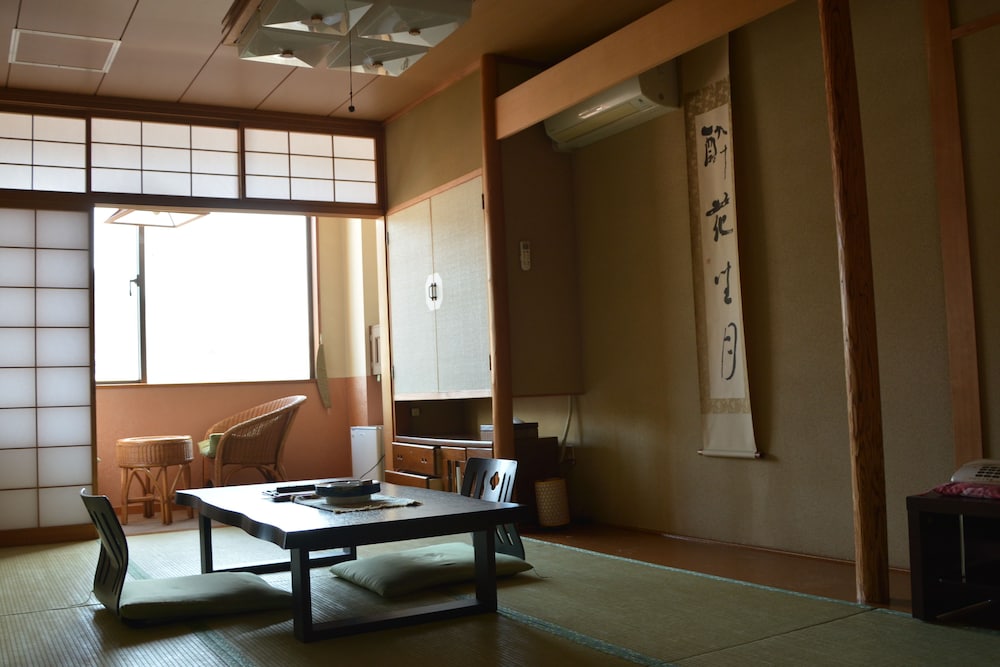 宿屋つばき 青森