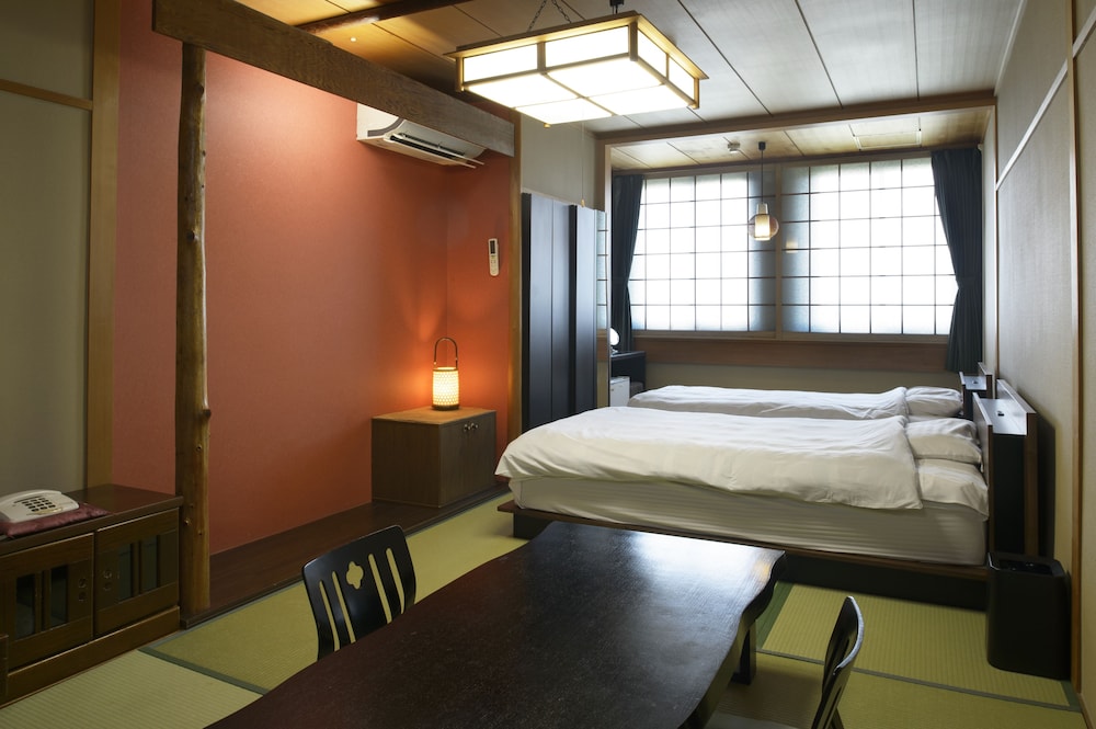 宿屋つばき 青森