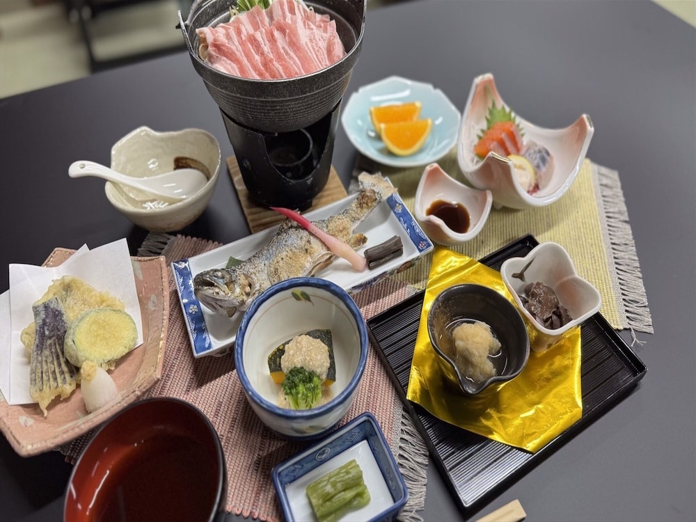 谷地温泉 三沢