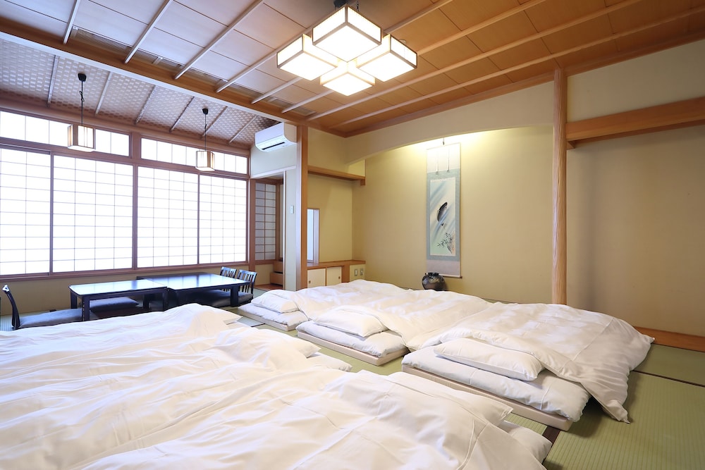 OYO旅館 上畑温泉さわらび 横手 秋田