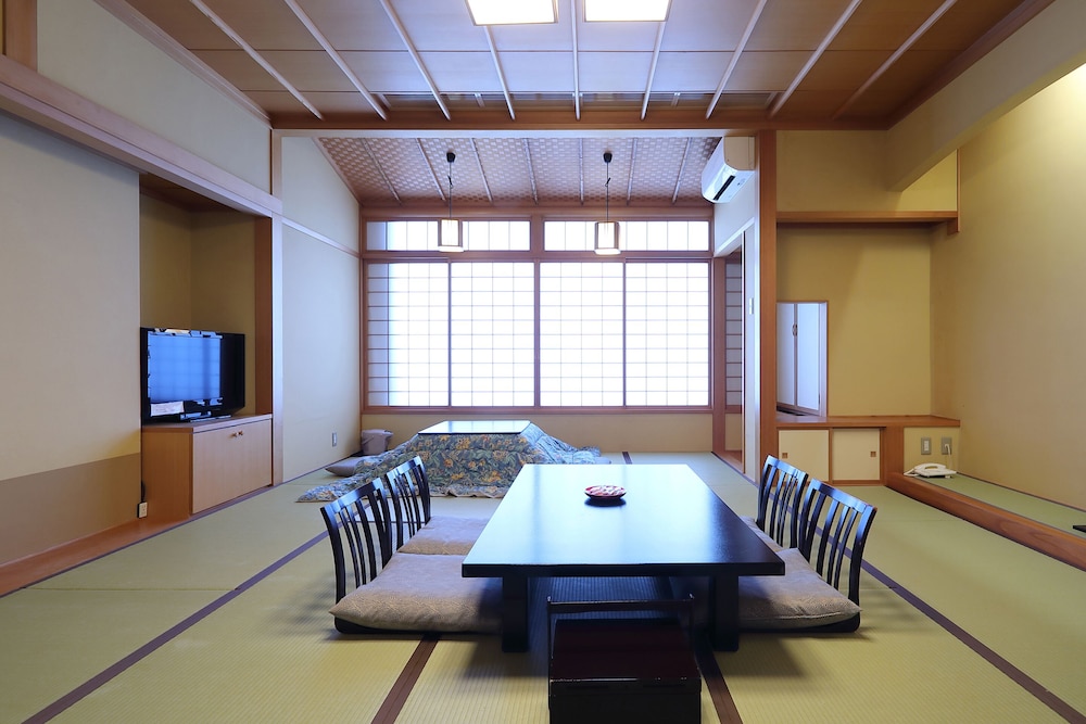 OYO旅館 上畑温泉さわらび 横手 秋田