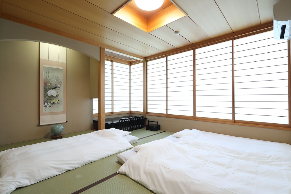 OYO旅館 上畑温泉さわらび 横手 秋田