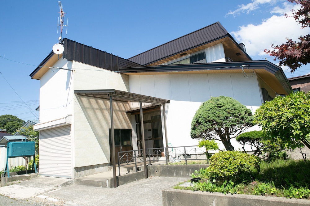 MINPAKU AMBO 秋田
