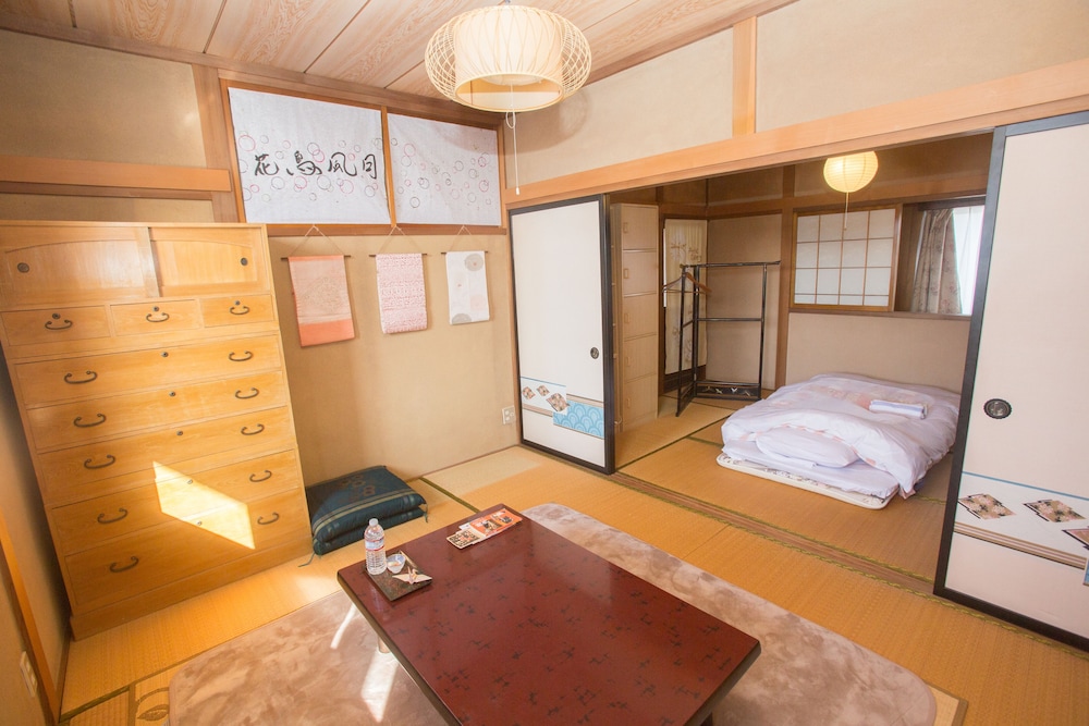 MINPAKU AMBO 秋田