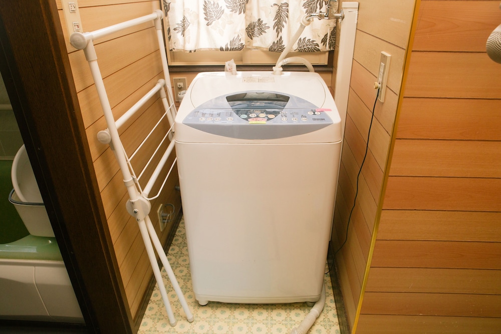 MINPAKU AMBO 秋田