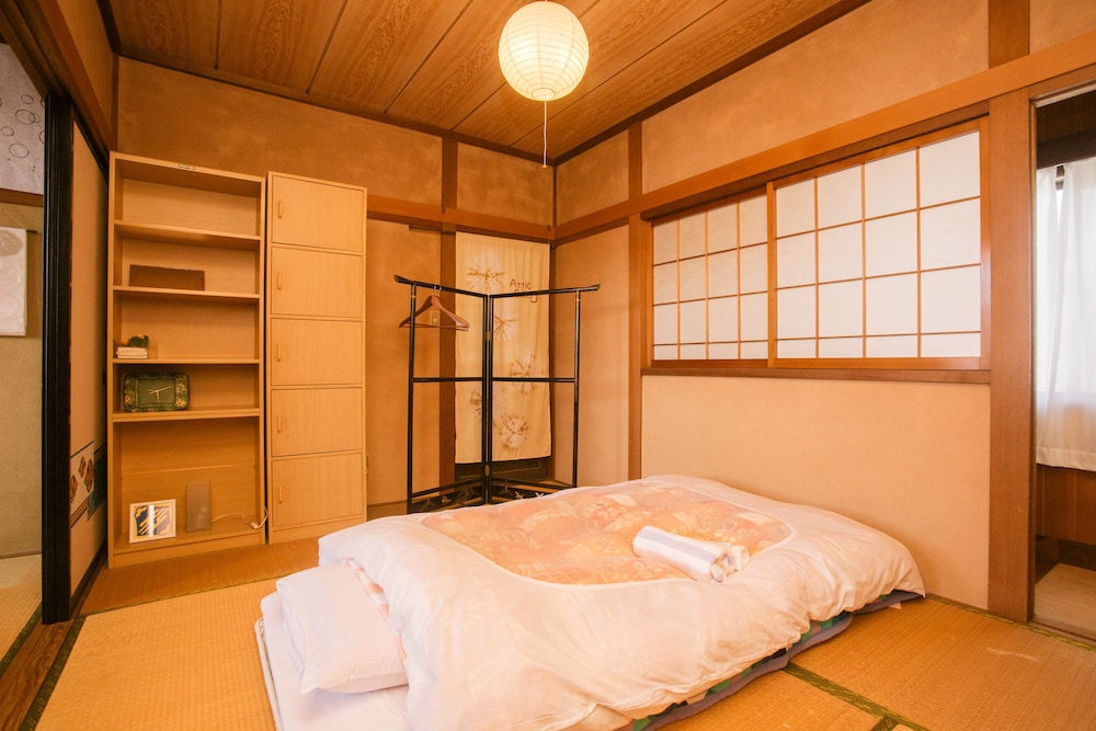 MINPAKU AMBO 秋田