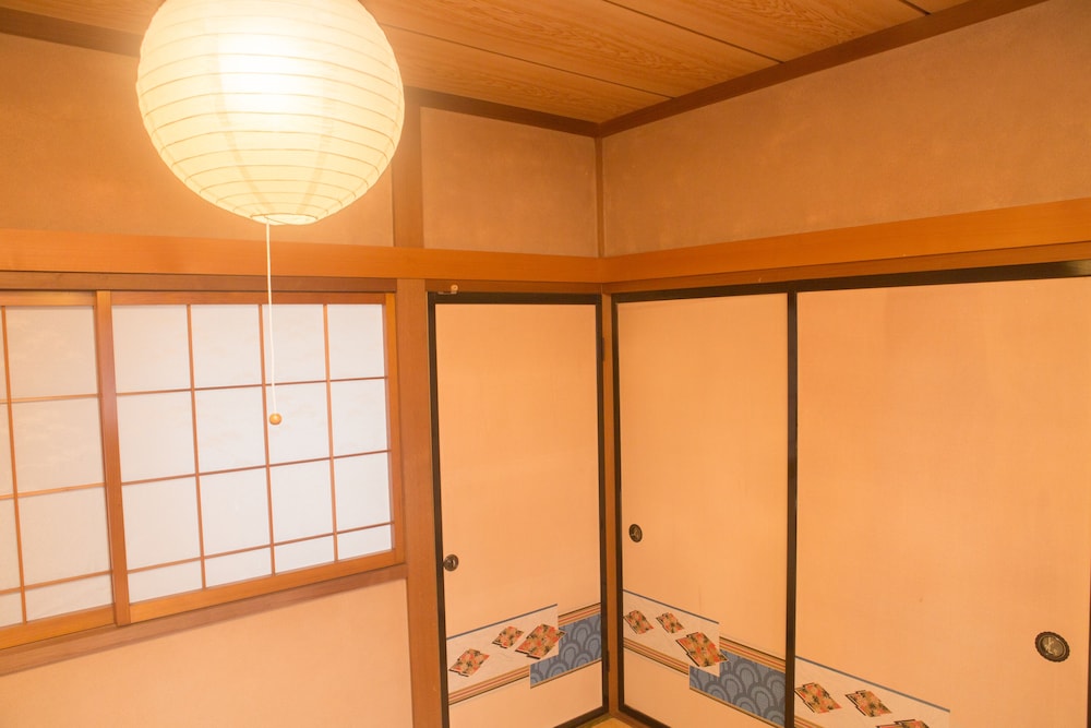 MINPAKU AMBO 秋田