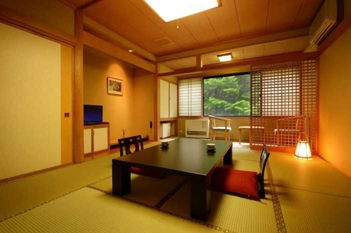 山乃御振舞 とわだこ賑山亭 秋田