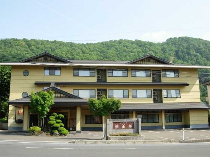 山乃御振舞 とわだこ賑山亭 秋田