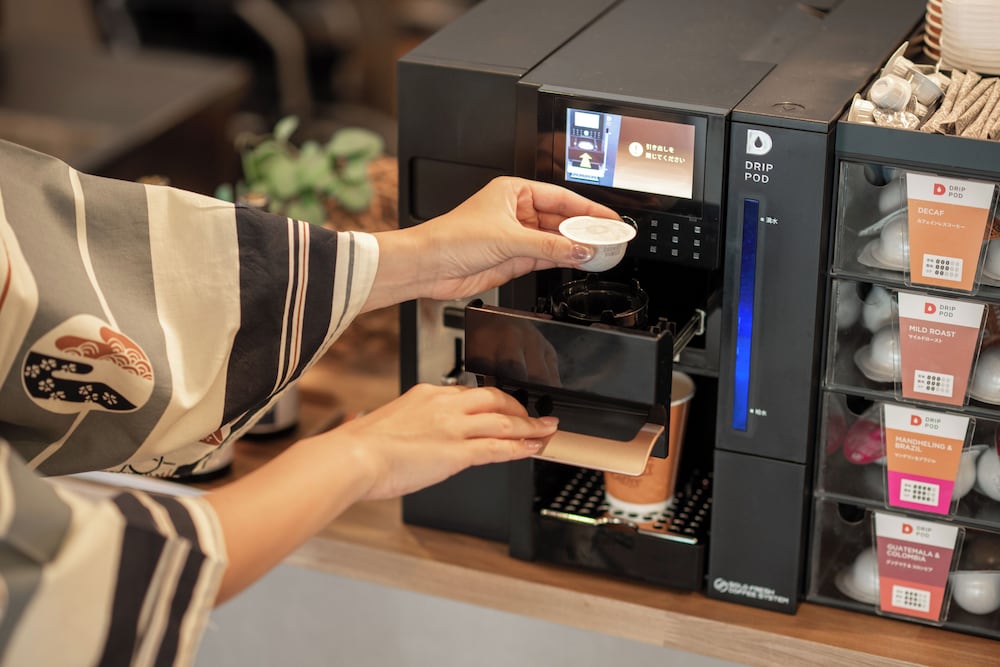 湖畔浪漫の宿かたくりの花 秋田