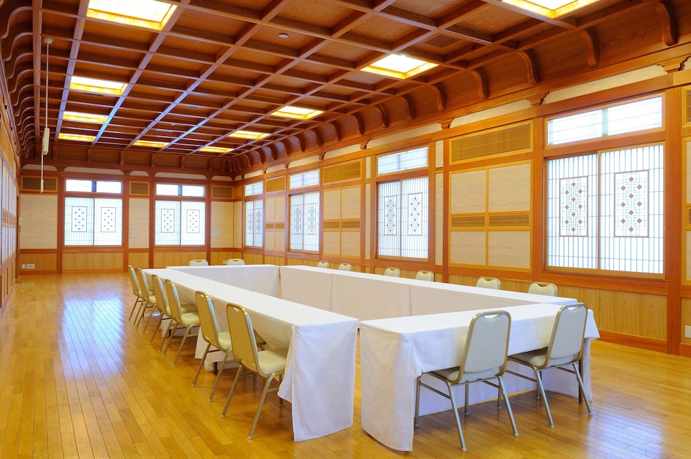 花巻温泉郷 山の神温泉 優香苑 花巻