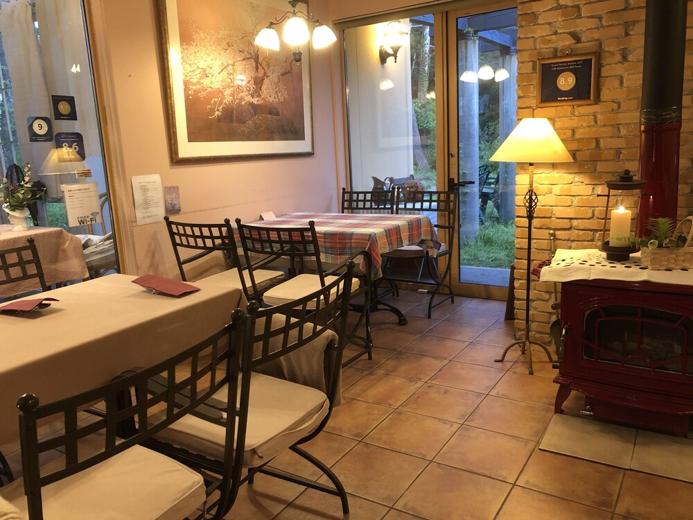 CAFE レストラン B&B 無ら里 花巻