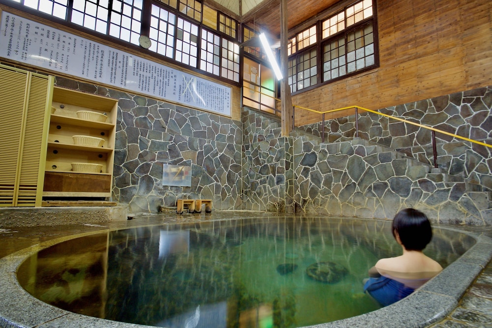 鉛温泉 藤三旅館 花巻