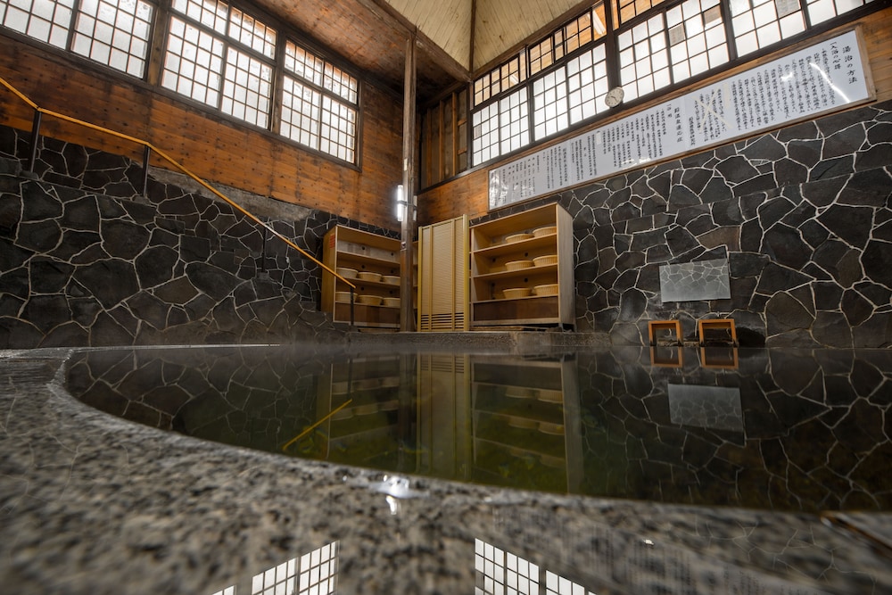鉛温泉 藤三旅館 花巻