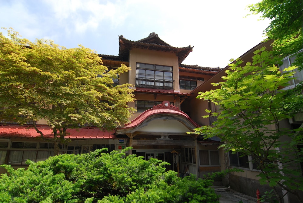 鉛温泉 藤三旅館 花巻