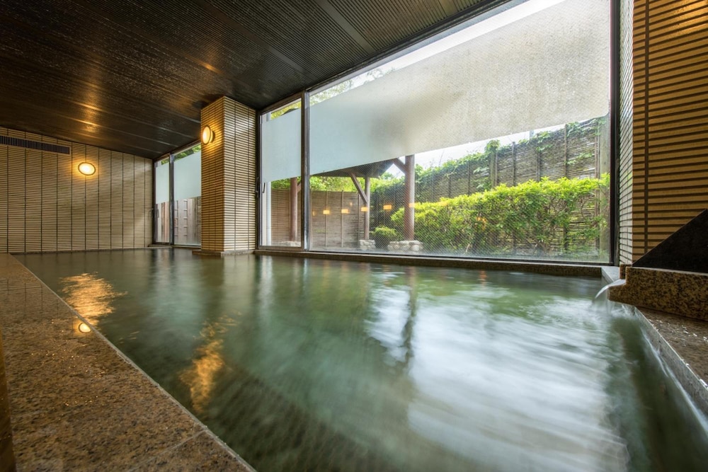 花ごころの湯 新富亭 仙台