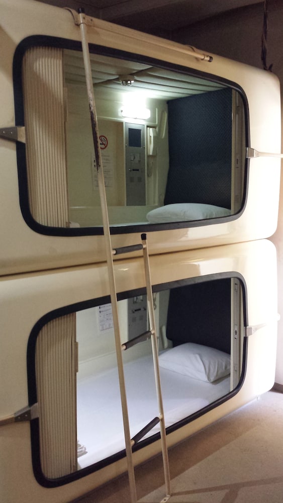 カプセルホテル本町 - 男性専用 仙台