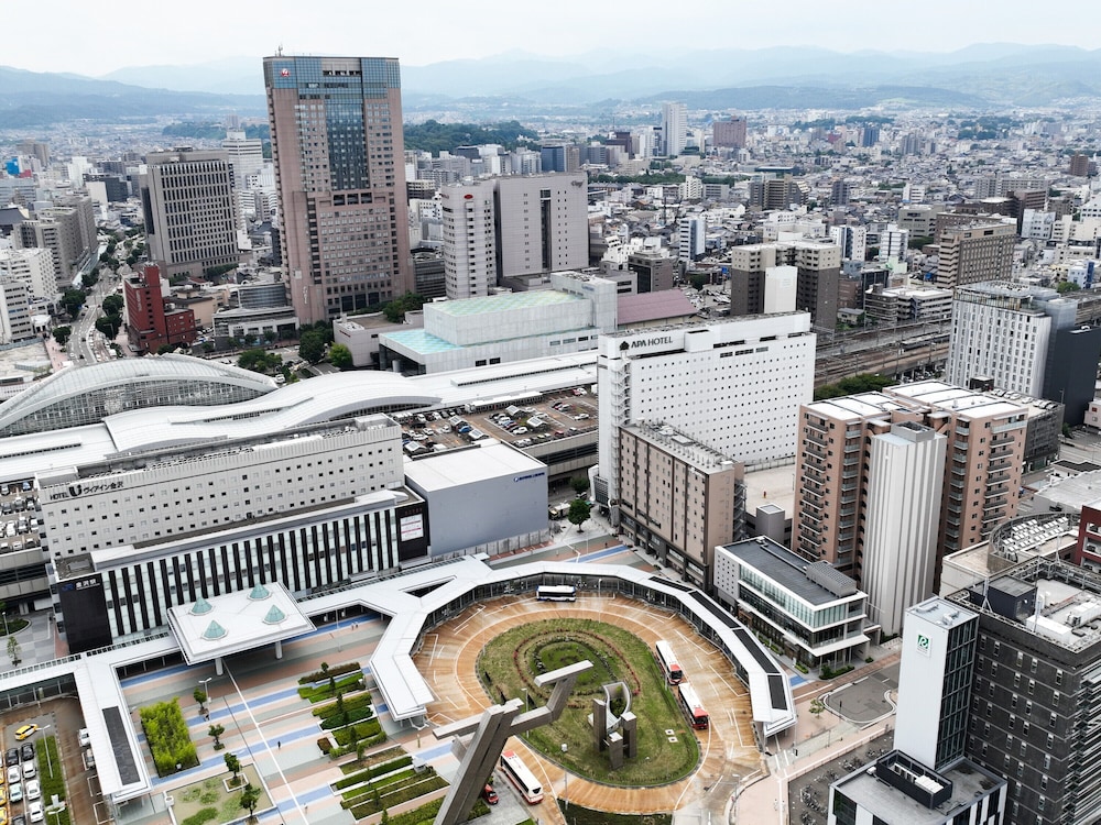 アパホテル〈金沢駅前〉 小松