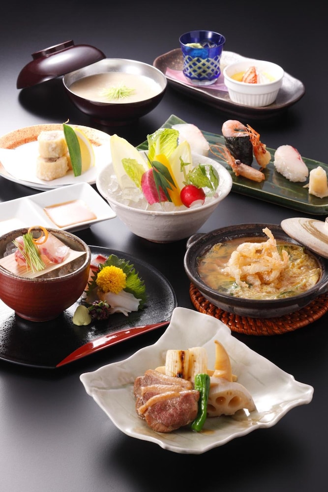 金沢セントラルホテル東館 小松