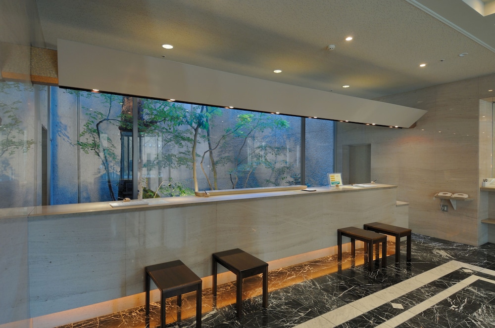 金沢マンテンホテル駅前 小松